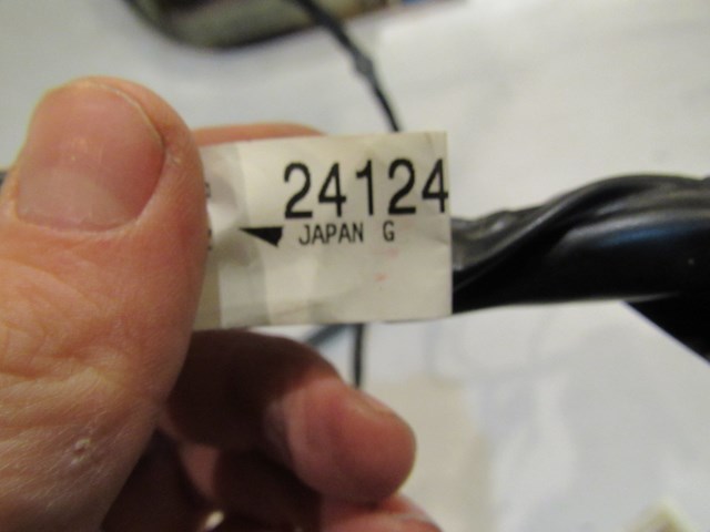 2004 Infiniti M45 Front RH Passenger Door Wiring 24124 CR901