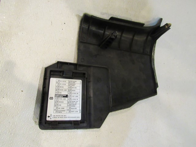 2004 Infiniti M45 Front LH Driver Lower Kick Panel 66901CR900