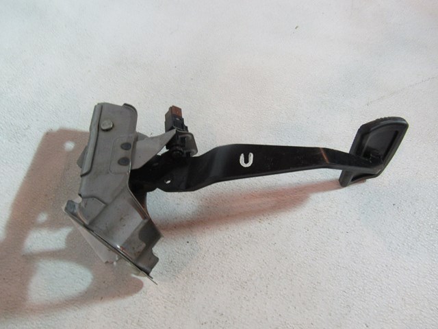 2003 2004 Infiniti M45 Brake Pedal