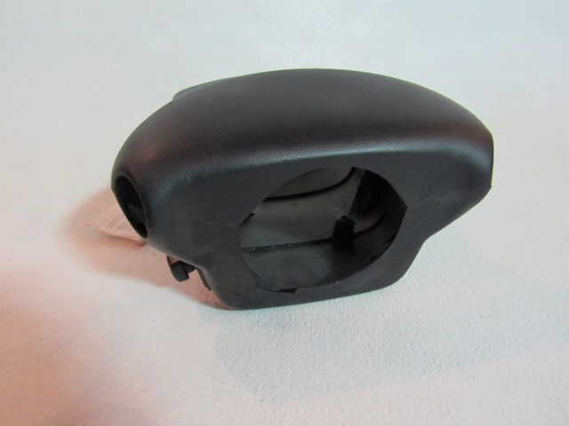 2004 Infiniti M45 Steering Column Shroud