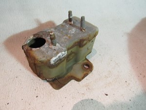 2004 Infiniti M45 Rear LH Driver Bumper Reinforcement Mount