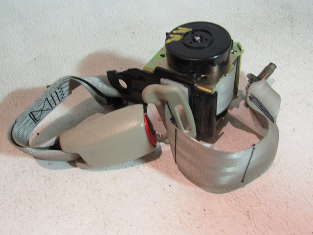 2003 2004 Infiniti M45 Rear RH Passenger Seat Belt & Buckle