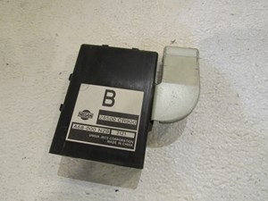 2004 Infiniti M45 Power Steering Control Module 28500 CR900