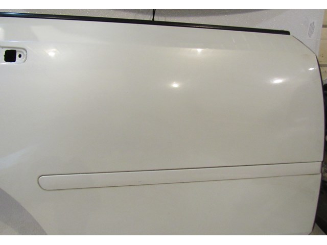 2004 Infiniti M45 Rear RH Passenger Door Shell