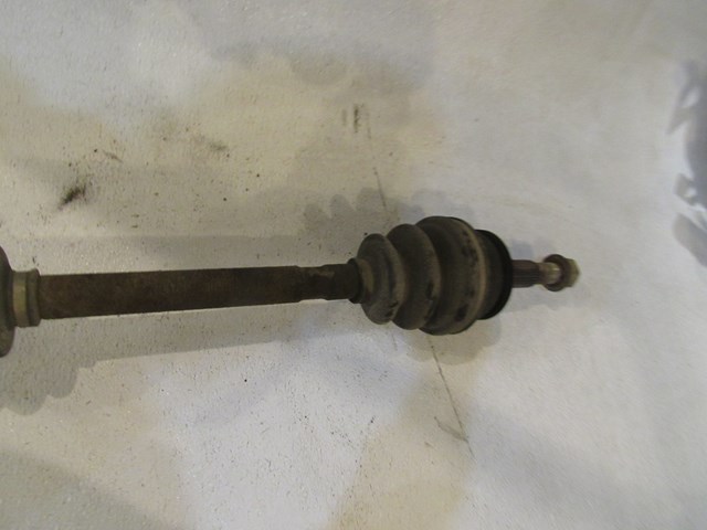 2004 Infiniti M45 Rear RH Passenger Axle