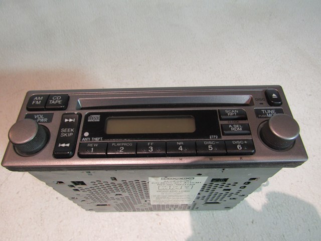 2002 Honda S2000 Radio/CD Player 39101-S2A-A110-M1