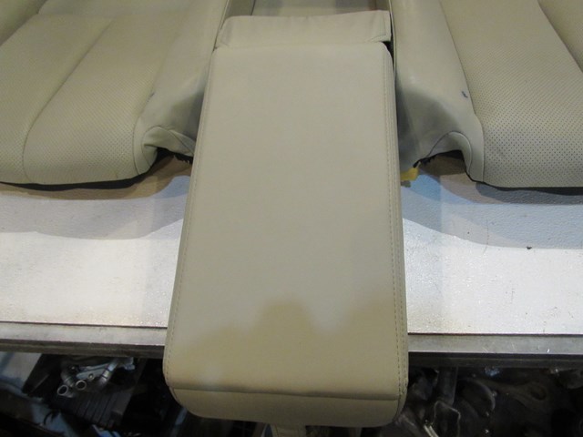 03 04 Infiniti M45 Rear Seat Back 