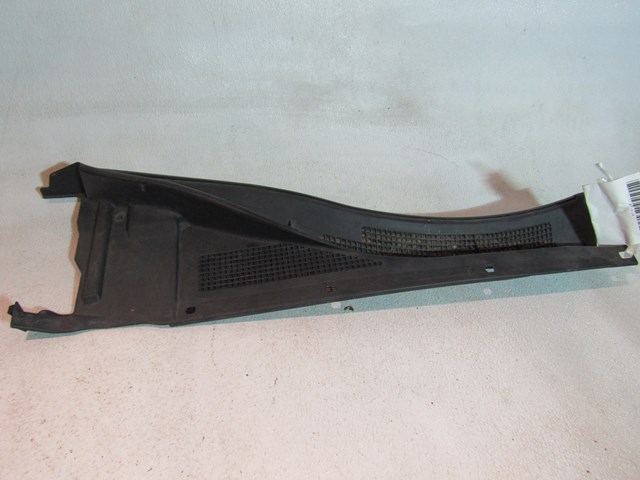 2003 2004 Infiniti M45 RH Passenger Wiper Cowl 66862 CR900