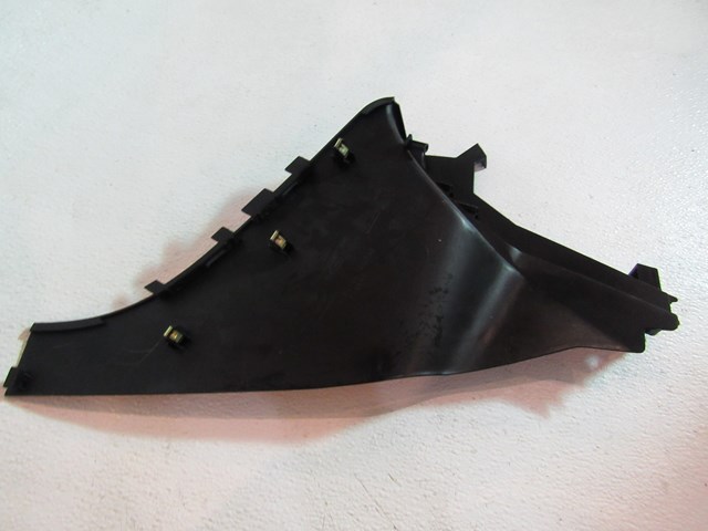 2005 2006 Infiniti G35 Coupe LH Driver Knee Kick Panel 68135 AC700