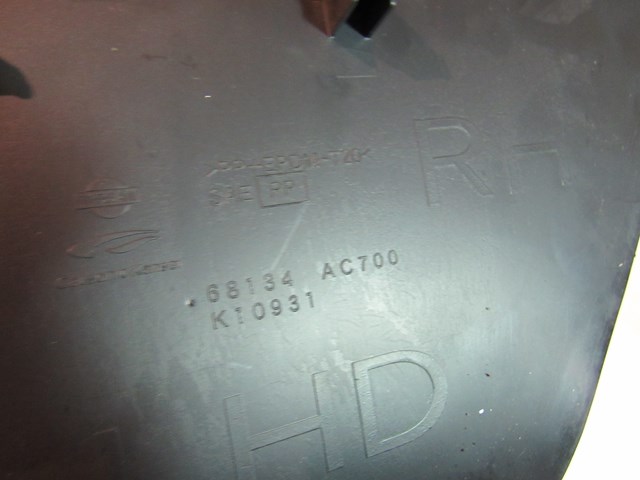 2005 2006 Infiniti G35 Coupe RH Passenger Kick Panel 68134 AC700