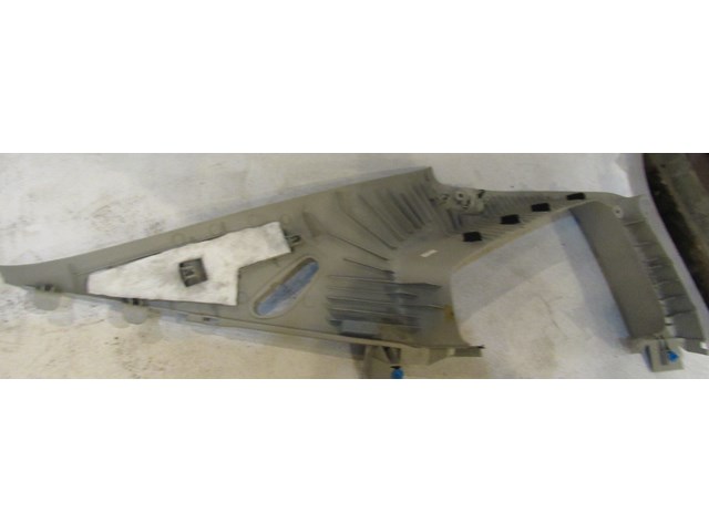 2006 Infiniti G35 Coupe RH Passenger C/D Pillar Trim-Stone