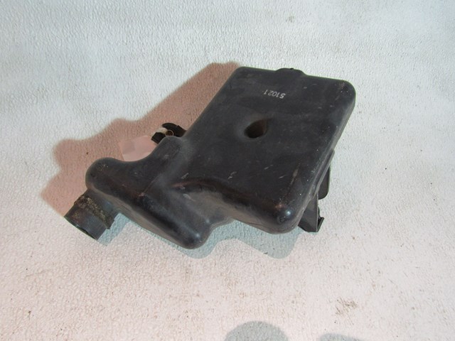 03 04 05 06 07  Infiniti G35 Coupe LH Air Intake Resonator