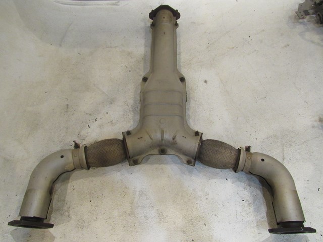 2006 Infiniti G35 Coupe Exhaust Y Pipe