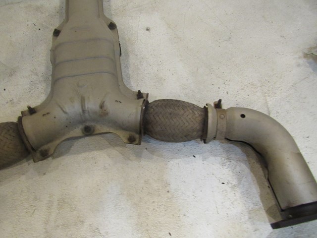 2006 Infiniti G35 Coupe Exhaust Y Pipe