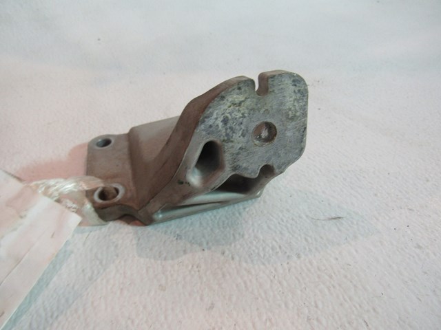 03 04 05 06 07 Infiniti G35 Coupe RH Passenger Engine Mount