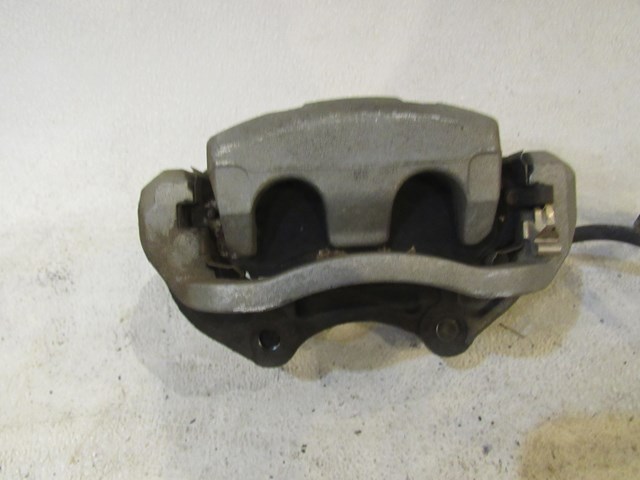 2006 Infiniti G35 Coupe Front LH Driver Caliper