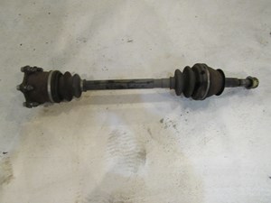 2006 Infiniti G35 Coupe Rear RH Passenger Axle