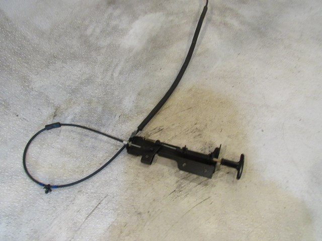 2006 Infiniti G35 Coupe Rear Seat Release