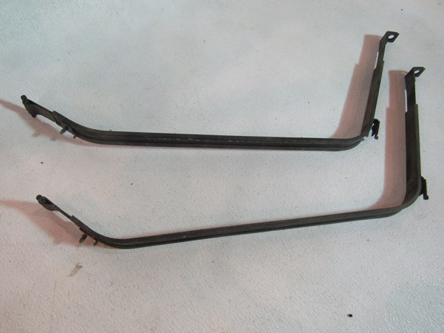 03 04 05 06 07 Infiniti G35 Coupe Gas Tank Straps