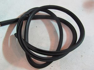 2014 Nissan Juke Nismo RS Rear LH Driver Door Seal