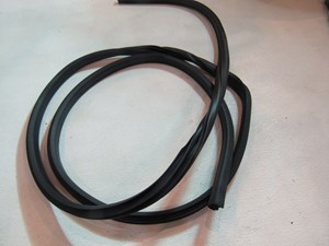 2014 Nissan Juke Nismo RS Front RH Passenger Door Seal