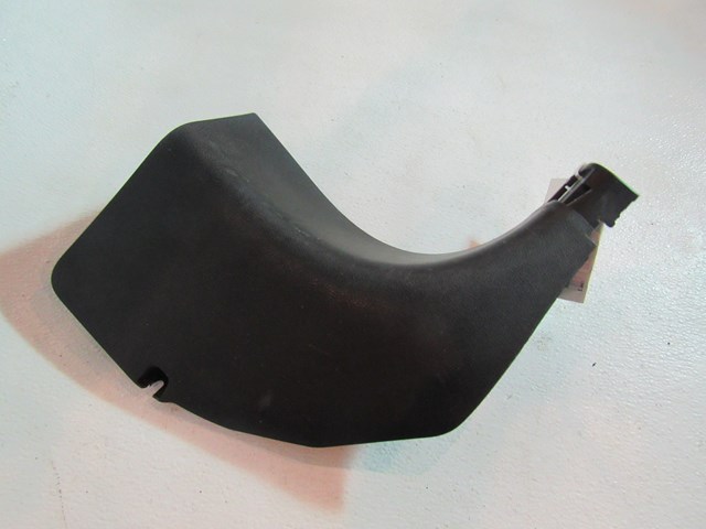  2014 Nissan Juke Nismo RS RH Lower Kick Trim 66900 1KA1A