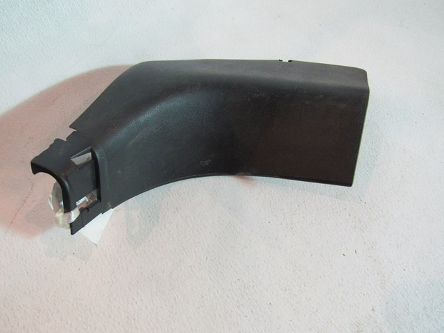  2014 Nissan Juke Nismo RS RH Lower Kick Trim 66900 1KA1A