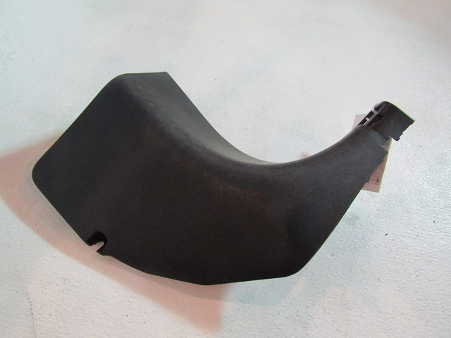  2014 Nissan Juke Nismo RS RH Lower Kick Trim 66900 1KA1A