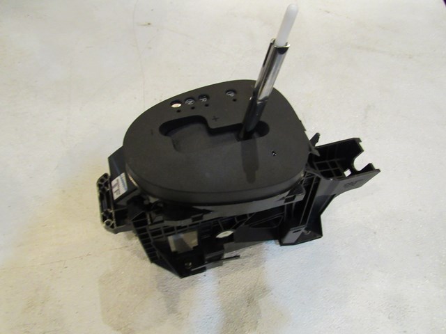 2014 Nissan Juke Nismo RS Automatic Shifter Assembly