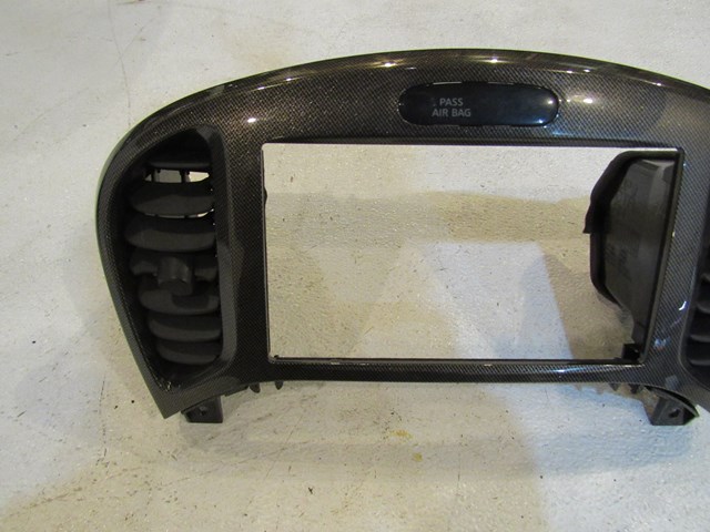  2014 Nissan Juke Nismo RS Dash Vent Radio Bezel Trim Panel