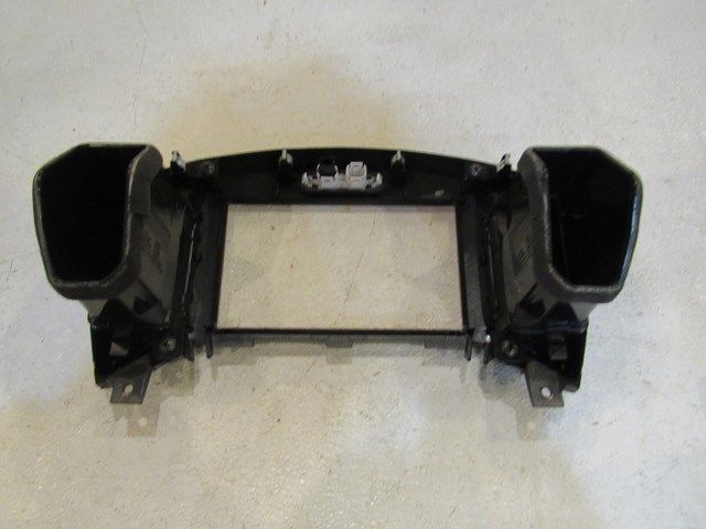  2014 Nissan Juke Nismo RS Dash Vent Radio Bezel Trim Panel