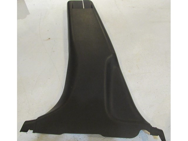 2014 Nissan Juke Nismo RS LH Driver Lower B Pillar Trim 