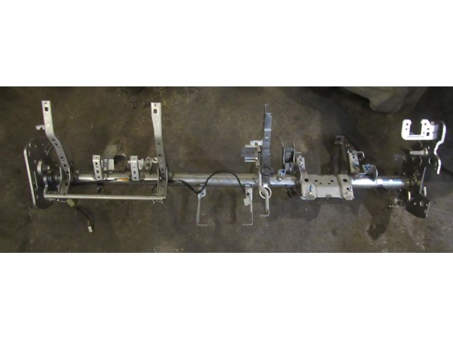 2014 Nissan Juke Nismo RS Dash Reinforcement Bar