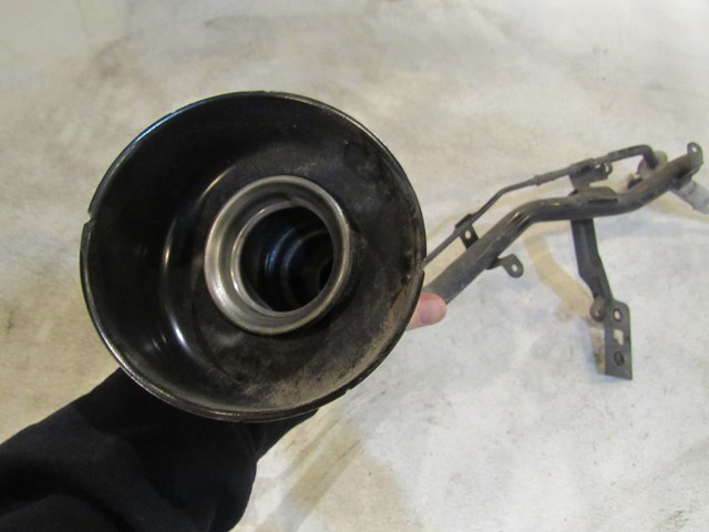 2014 Nissan Juke Nismo RS Fuel Filler Neck