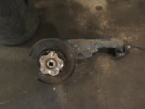 2014 Nissan Juke Nismo RS AWD Rear LH Driver Spindle Hub Assembly