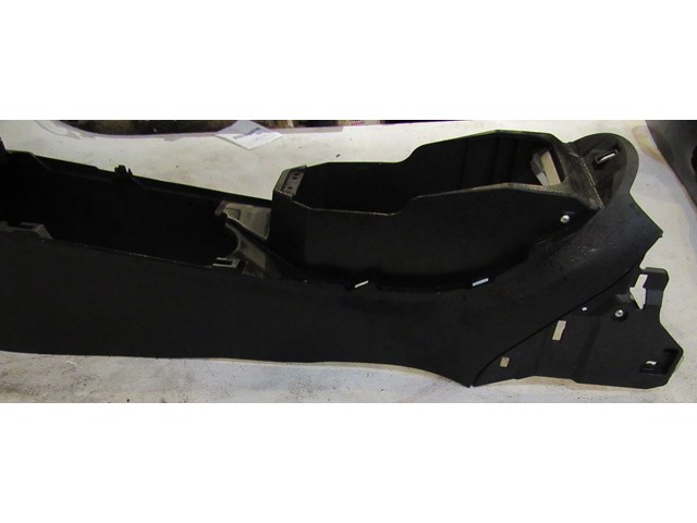 14 Nissan Juke Nismo RS Bottom Portion of the Center Console AT