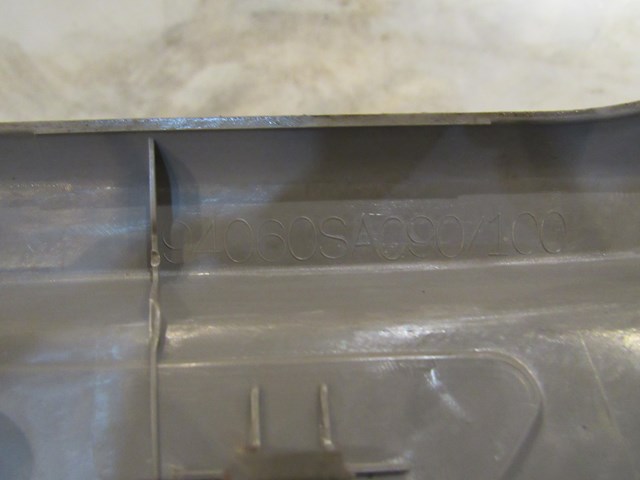 2004 Subaru Forester XT Front LH Driver Door Sill Kick Plate 94060SA090