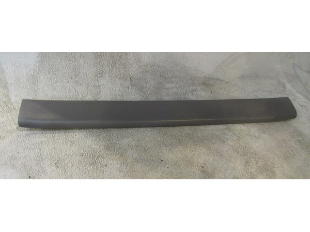 2006 Subaru Forester XT Rear Upper Trim Panel 94016 SA000