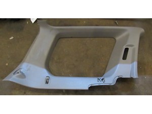 2004 Subaru Forester XT LH Quarter Window Pillar Trim 94015 SA010