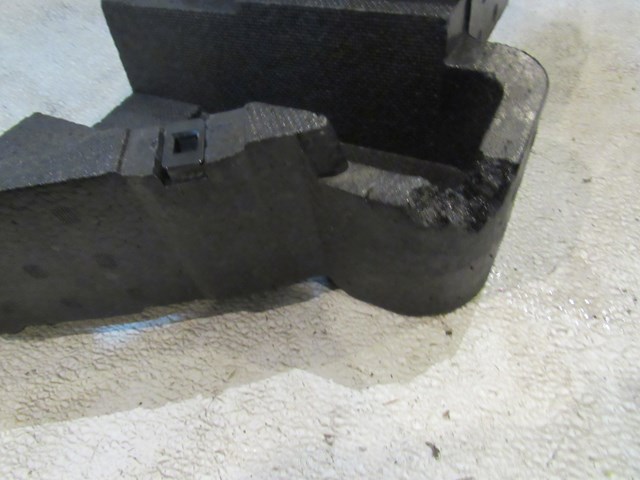 2004 Subaru Forester XT Rear RH Hatch Spacer Foam-See description