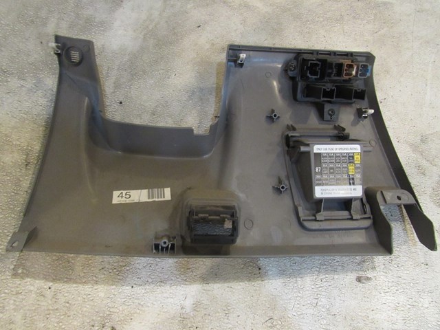 2004 Subaru Forester XT Under Steering Dash Trim Knee w/Buttons