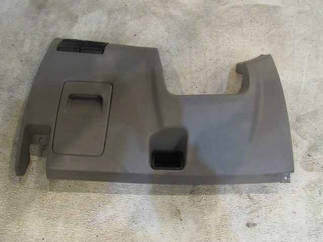 2004 Subaru Forester XT Under Steering Dash Trim Knee w/Buttons