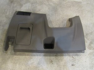 2004 Subaru Forester XT Under Steering Dash Trim Knee w/Buttons