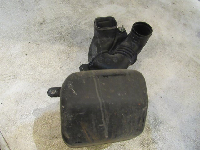 2004 Subaru Forester XT Air Intake Tube w/Resonator