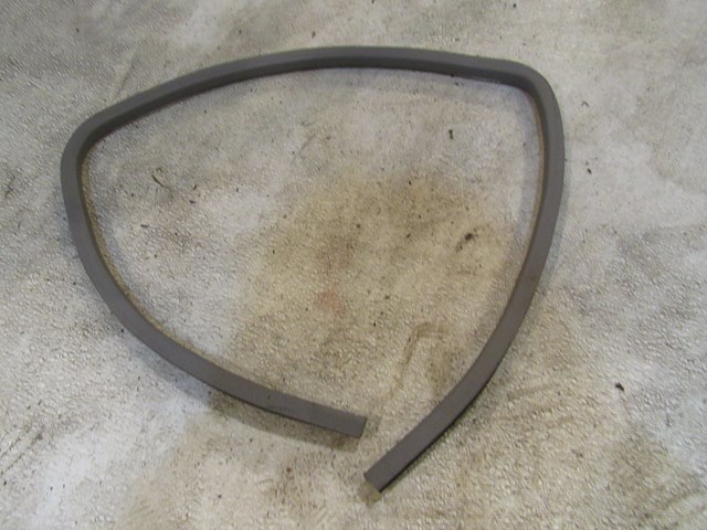 2004 Subaru Forester XT Rear LH Driver Door Seal