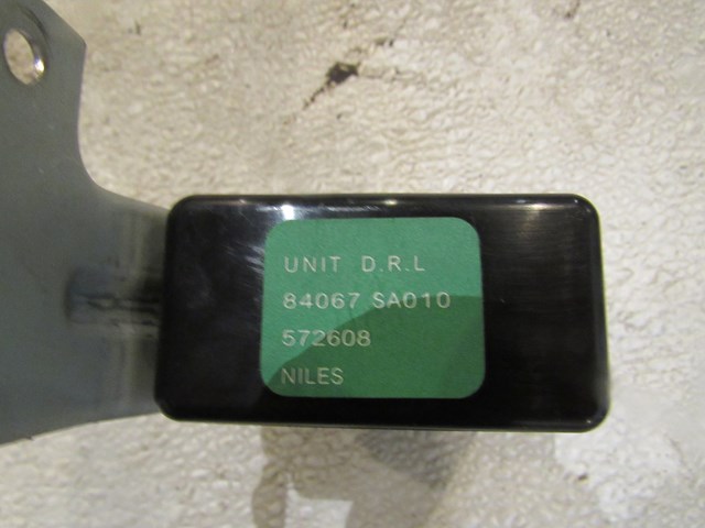 2004 Subaru Forester XT Running Light Control Module 84067 SA010