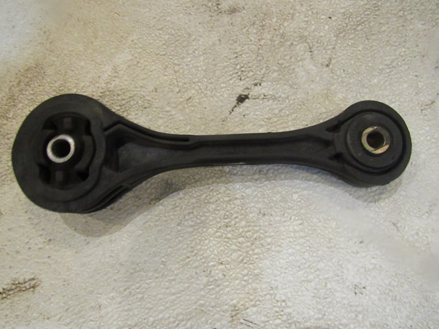 2004 Subaru Forester XT AT Transmission Dog Bone Mount