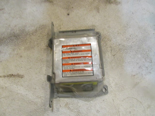 2004 Subaru Forester XT Air Bag Control Module 98221SA080
