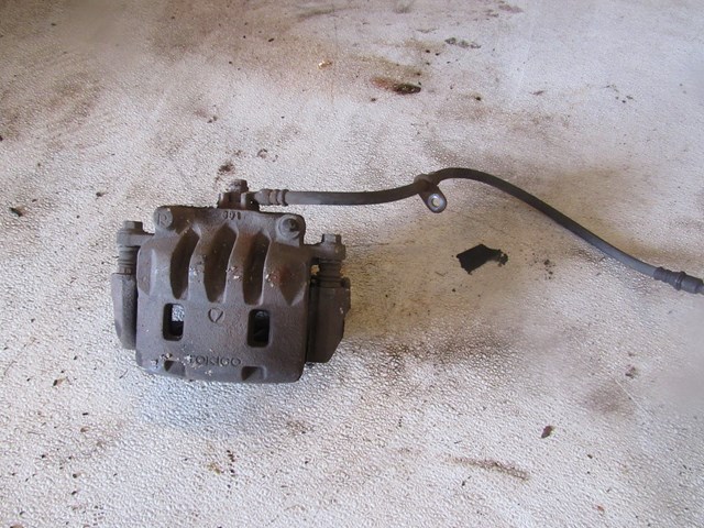 2004 Subaru Forester XT Front RH Passenger Caliper