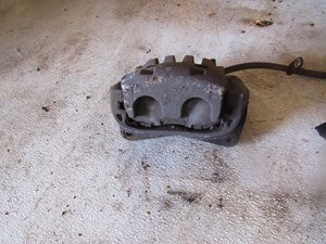 2004 Subaru Forester XT Front RH Passenger Caliper
